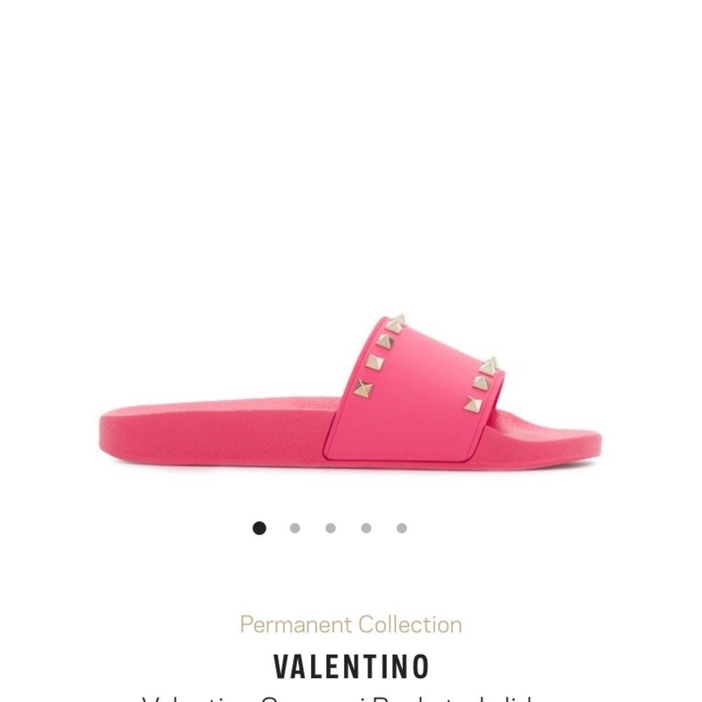 Valentino Slides